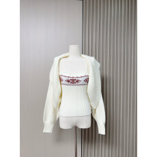 批发板栗可可Bankelili'雾岛观雪'费尔岛坎肩<b class='q'>罩衫</b>/吊带针织两件套女冬