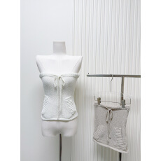 3.12/20点夏令时抹胸女春纯欲收腰显瘦辣妹口袋针织上衣