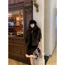 批发实拍实价高级感乌木棕<b class='q'>皮草</b><b class='q'>马甲</b>上衣半身裙套装