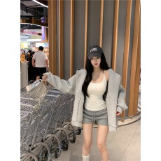 批发实拍实价早秋慵懒休闲灰色卫衣白色背心运动短裤三件套