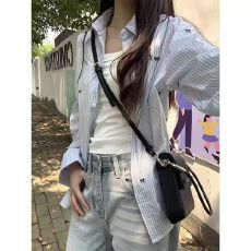 批发非实拍不减 蓝白条纹蝴蝶结印花长袖<b class='q'>衬衫</b>秋新款宽松长袖<b class='q'>衬衣</b>外套