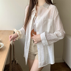 批发实拍不减 外搭薄款<b class='q'>防晒</b>衬衫上衣设计感小众女高级感小<b class='q'>外套</b>开衫潮