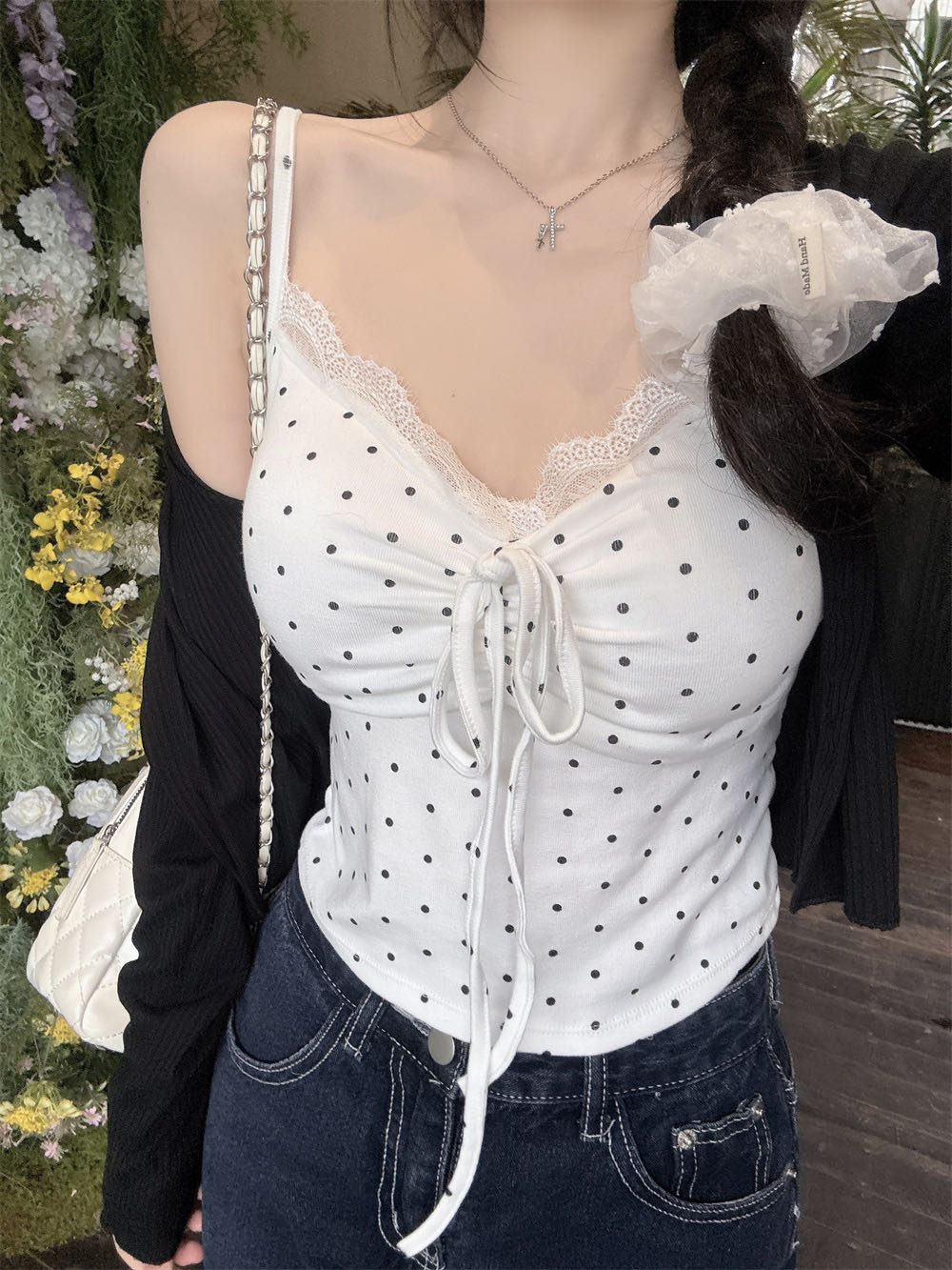 비 실사 감소되지 않음 패션 달콤한 매운맛 바람 섹시함 캐미솔 여름 새로운 몸매 가꾸기 슬림해 보이는 스트랩 아름다움 뒤로 트렌디