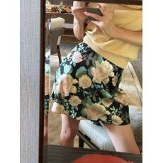 批发青春感沙伦玫瑰复古油画印花斜裁迷你松紧腰包臀缎面短裙半身裙潮