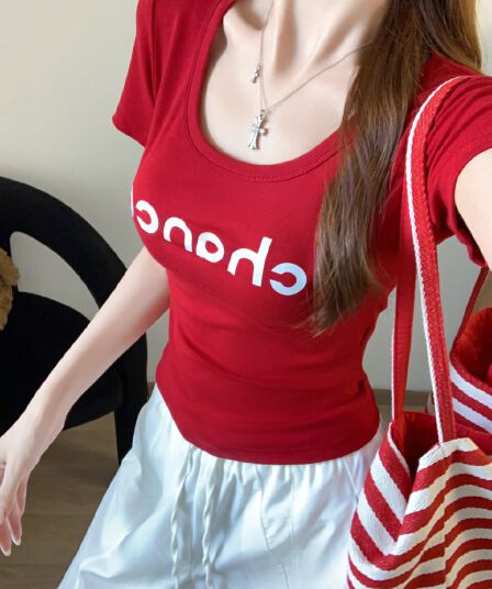 핫걸 타이트 반팔 티셔츠 여성 여름 u 칼라 알파벳 프린트 몸매 가꾸기 쇼트 스타일 작은 키 미니멀리즘 맨위 ins 트렌디