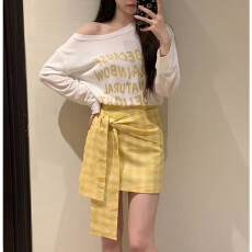 批发韩系白色<b class='q'>t</b><b class='q'>恤</b>女长袖薄 款斜肩上衣秋新款黄色格子绑带半身<b class='q'>裙</b>两件套
