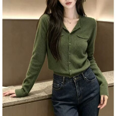 批发秋季穿搭绿色长袖针织开衫<b class='q'>外套</b>今年流行女装漂亮宽松<b class='q'>显瘦</b>百搭上衣