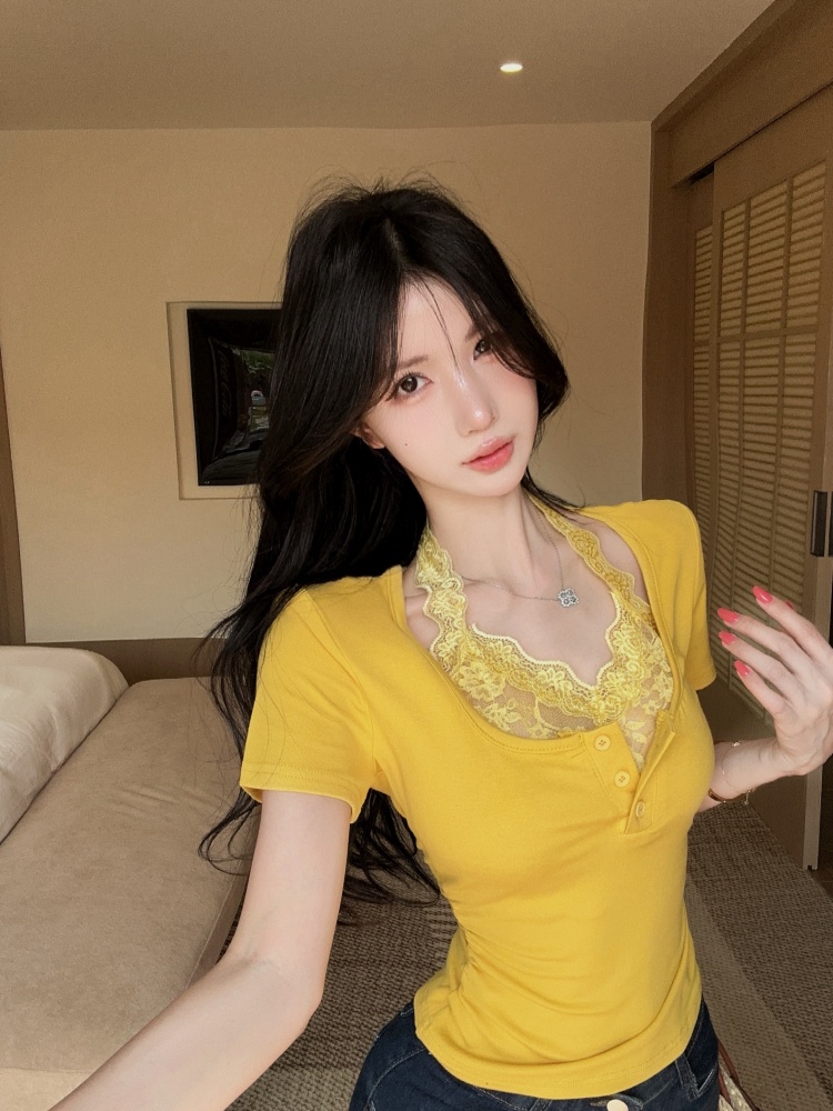 실사 핫걸 섹시함 디자인 센스 레이스 행침 목 패치워크 페이크 레이어드 몸매 가꾸기 허리 수축 반팔 맨위