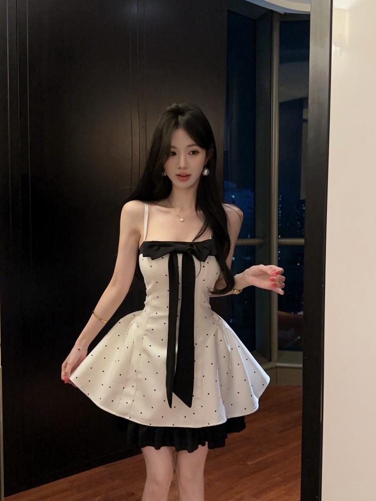 실사 프랑스식 도트 무늬 천 금빛 바람 디자인 센스 나비 매듭 패치워크 하이웨이스트 슬림해 보이는 슬립 퍼프 스커트