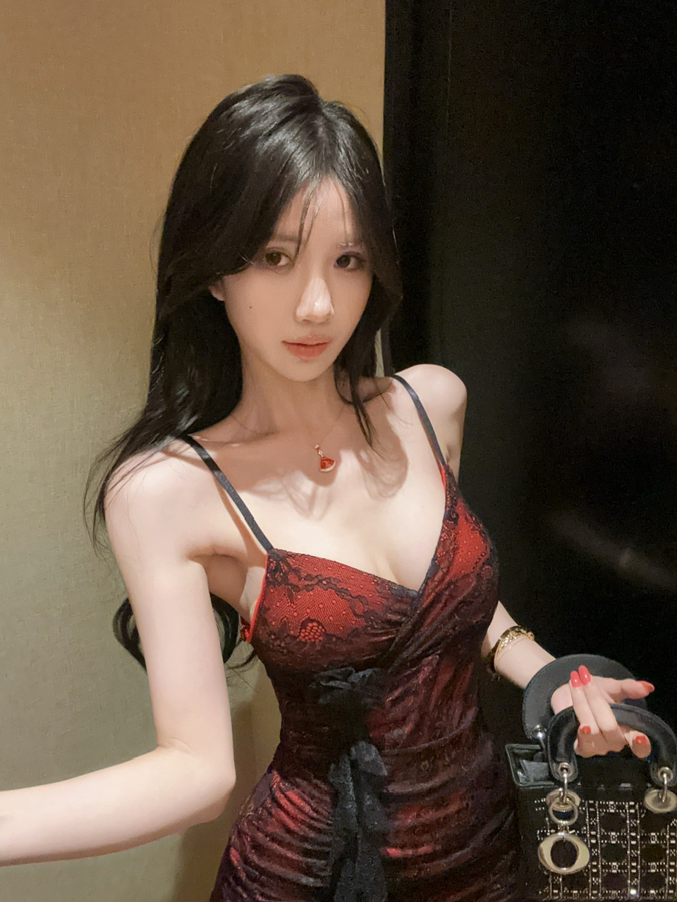 실사 핫걸 디자인 센스 순수한 욕망 섹시함 V넥 Chic 꽃 술 레이스 슬립 드레스
