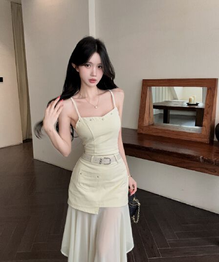 실사 순수한 욕망 핫걸 디자인 센스 징 슬립 맨위 비대칭 망사 패치워크 반신 치마 세트