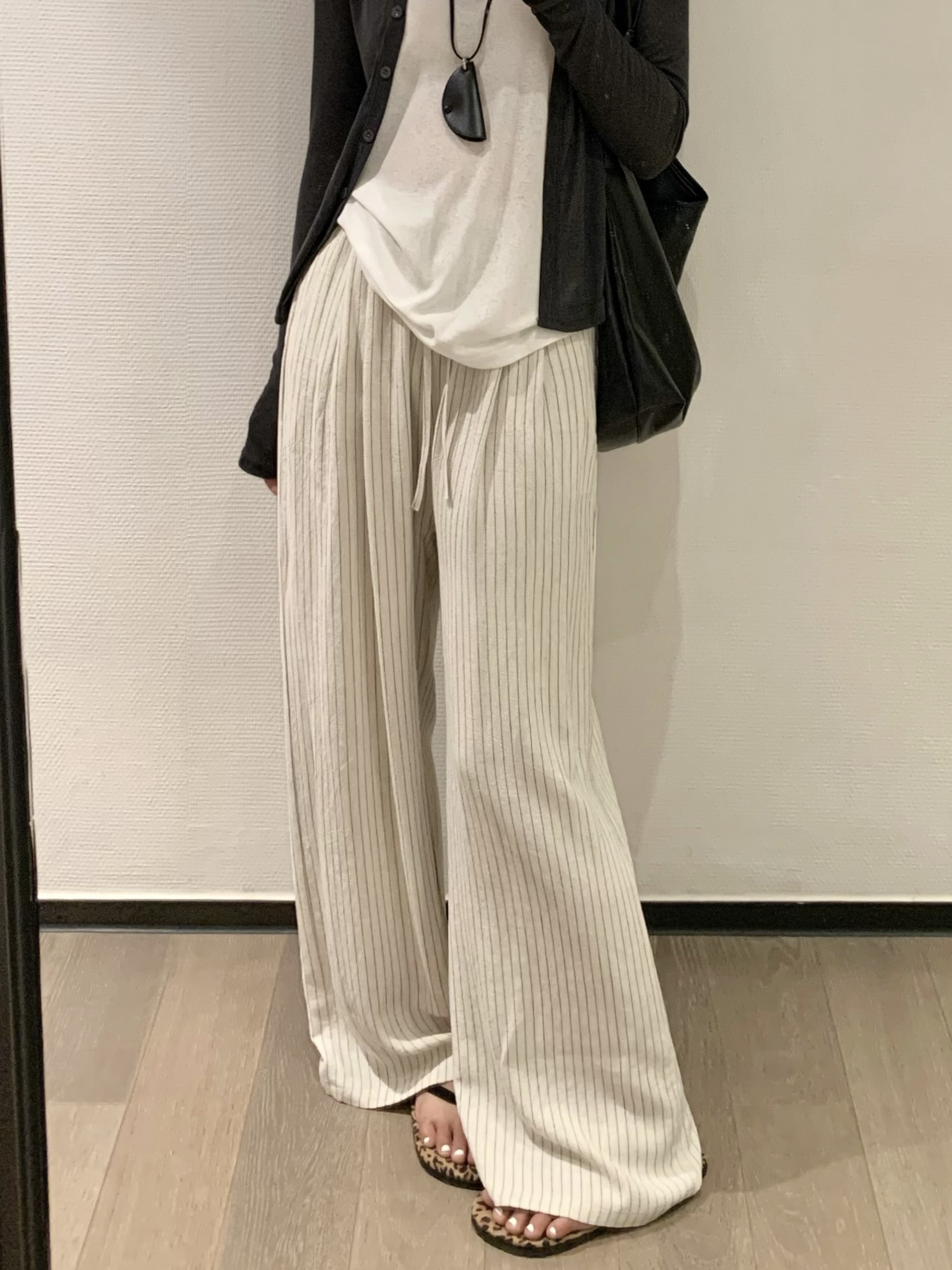 실사 정가 2026 새로운 한국 스타일 루즈핏 하이웨이스트 캐주얼 슬림해 보이는 면 린넨 핀 스트라이프 스트레이트 와이드 레그 팬츠