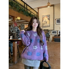 批发实拍实价新款<b class='q'>甜美</b>减龄重工毛巾绣撞色立体花朵宽松圆领加厚毛衣女