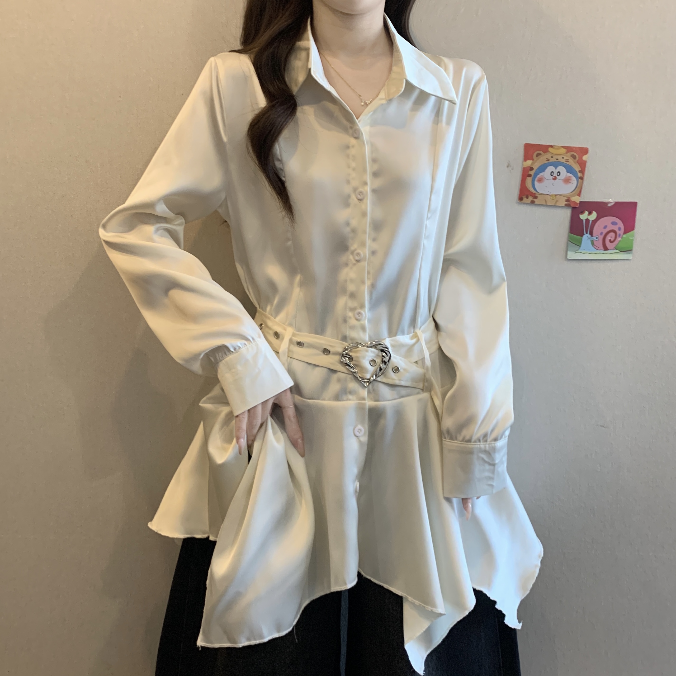 빅 사이즈 프랑스식 순수한 욕망 POLO 칼라 긴팔 셔츠 드레스 고급 센스 명문 여성 품격 불규칙 허리 수축 미니 스커트