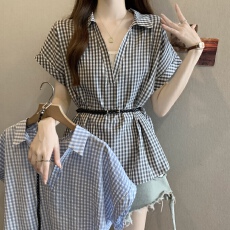 批发2026夏装新款设计感格子<b class='q'>衬衫</b>女短袖POLO领假两件大码高级感上衣