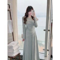 批发法式气质圆领高级感收腰针织高腰半身裙<b class='q'>两件套</b>