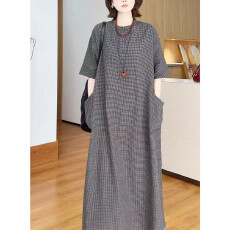 批发2026夏季新款显瘦短袖连衣裙女宽松休闲百搭时尚气质小众<b class='q'>长裙</b>子