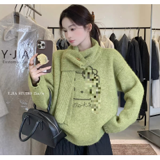 批发韩系卡通<b class='q'>可爱</b>套头上衣针织衫女秋冬新款慵懒风保暖内搭毛衣配围巾