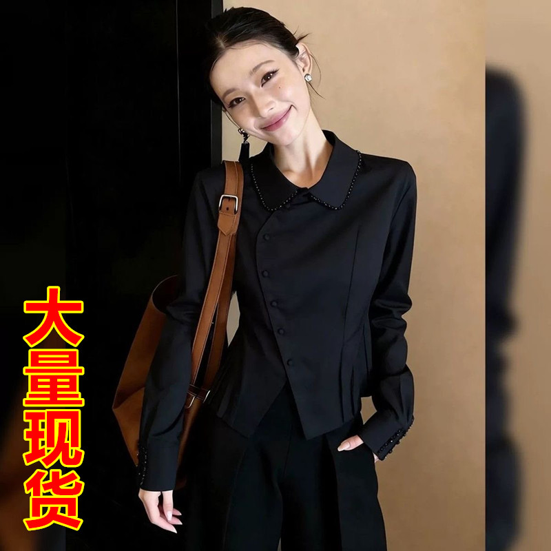 레트로 우아함 검정색 셔츠 긴팔 비즈 박기 폴로 칼라 허리 수축 쇼트 스타일 맨위 허리 수축 디자인 센스 2026 봄 여성