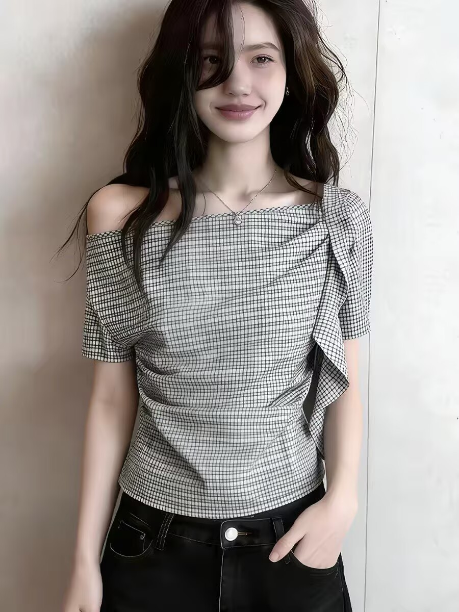 유럽 상품 고급 맞춤 Chic 체크무늬 빅 사이즈 맨위 여성 2026 여름 새로운 작은 대중 다용도 디자인 센스 반팔