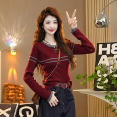 批发双条纹撞色圆领<b class='q'>薄款</b>针织毛衣女2024秋季新款洋气百搭针织打底