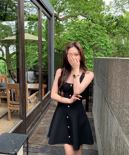 jamais vu Jiao 럭셔리 비싼 비싼 안감 피부 화이트 꼬집기 허리 좋은 핏 스타일 디스플레이 높음 표지 대리인 우유 높음 폭탄 드레스
