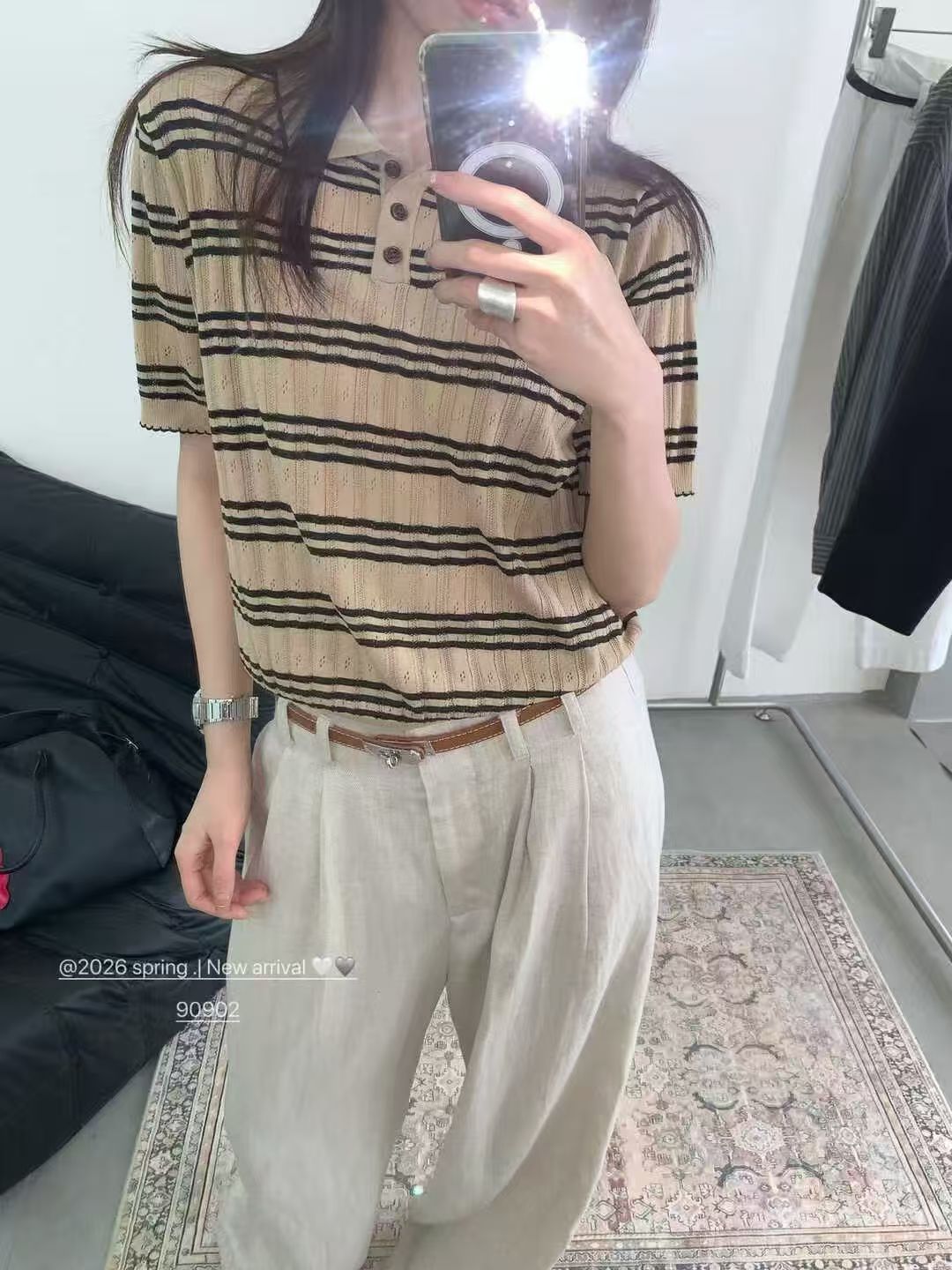26 년 여름 켜기 새로운 한 부서 레트로 미니멀리즘 POLO 칼라 스트라이프 외국 가스 슬림해 보이는 니트 스웨터