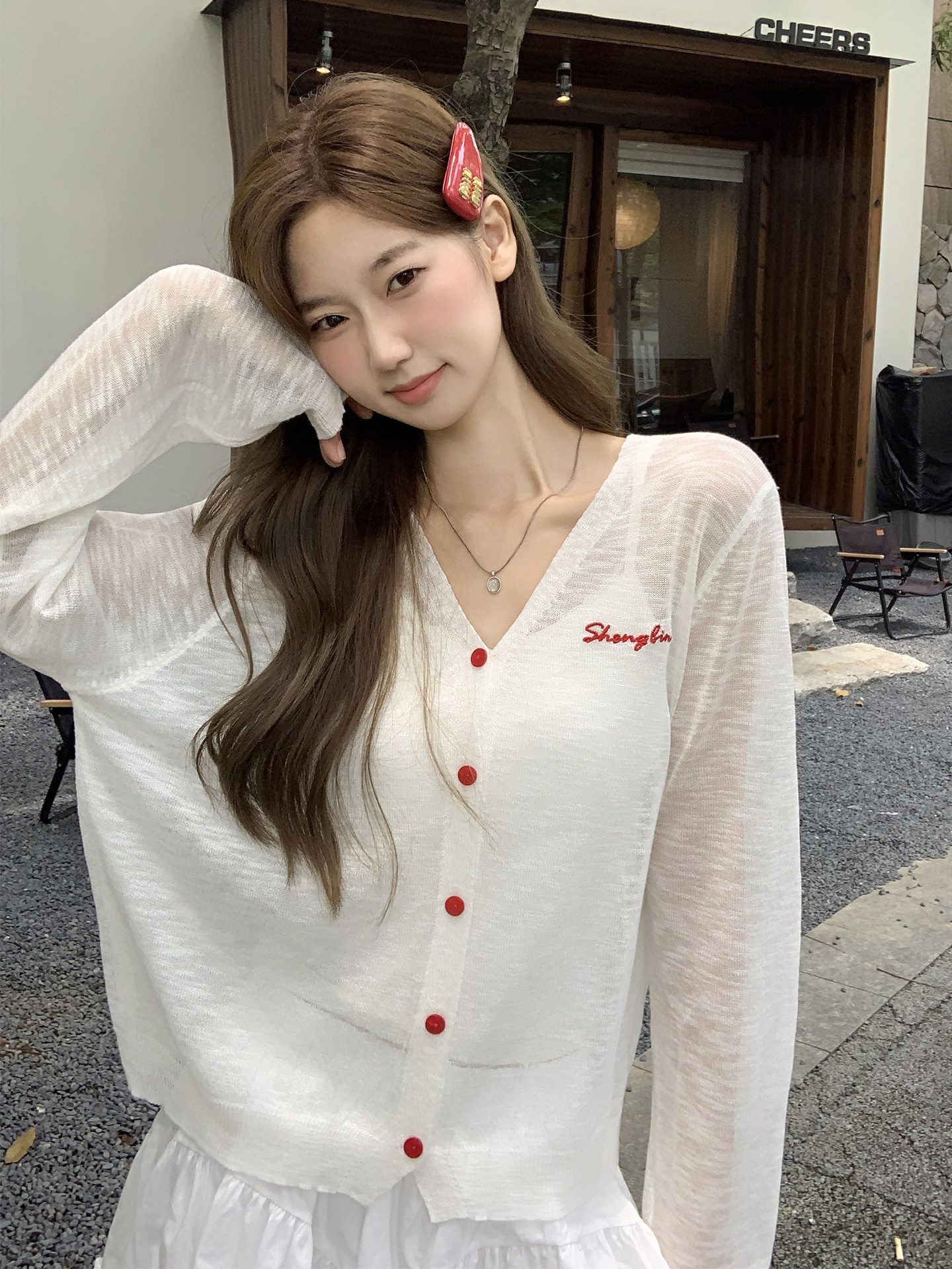 한 부서 화이트 마이크로 ~을 통해 알파벳 프린트 니트 태양 보호 셔츠 여성 여름 새로운 작은 대중 디자인 센스 아름다운 맨위