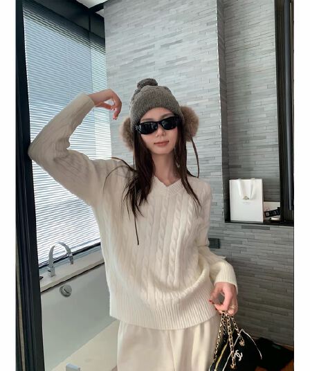 한 부서 V넥 스웨터 여자 2026 가을 겨울철 꽈배기 두꺼운 루즈핏 인사이드 가져 가라. 외출용 느긋한 바람 니트 스웨터 맨위