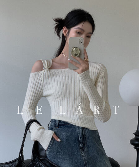 프랑스식 오프숄더 니트 스웨터 여성 가을 겨울 새로운 작은 대중 디자인 센스 긴팔 핫걸 바람 몸매 가꾸기 품격 다용도 맨위