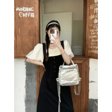 批发实拍大码女装法式假两件拼接气质连衣裙胖MM设计感显瘦遮肚裙子