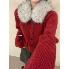 批发2025韩版新款气质可拆卸毛领<b class='q'>针织</b><b class='q'>开衫</b>女秋冬时髦口袋设计宽松毛衣