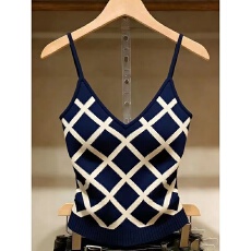 批发吊带辣妹法式背心针织新款修身复古上衣短款小众格纹设计感打底衫