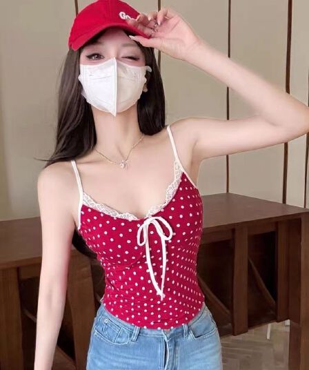 섹시함 핫걸 레이스 조각 레트로 도트 무늬 V넥 슬립 아름다움 멜빵 가슴 패드 쇼트 스타일 몸매 가꾸기 슬림해 보이는 맨위