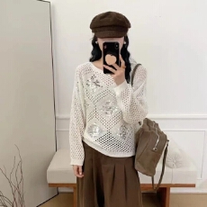 批发早秋新款韩版慵懒风渔网镂空亮片撞色宽松<b class='q'>蝙蝠衫</b><b class='q'>长袖</b>上衣女