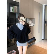 批发实拍  秋冬季修身<b class='q'>连衣裙</b>挂脖<b class='q'>无袖</b>短裙显瘦百搭宽松毛衣套装两件套