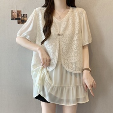 批发<b class='q'>大码</b>胖mm夏季新款假两件蕾丝拼接雪纺衫宽松遮肚显瘦衬衣女