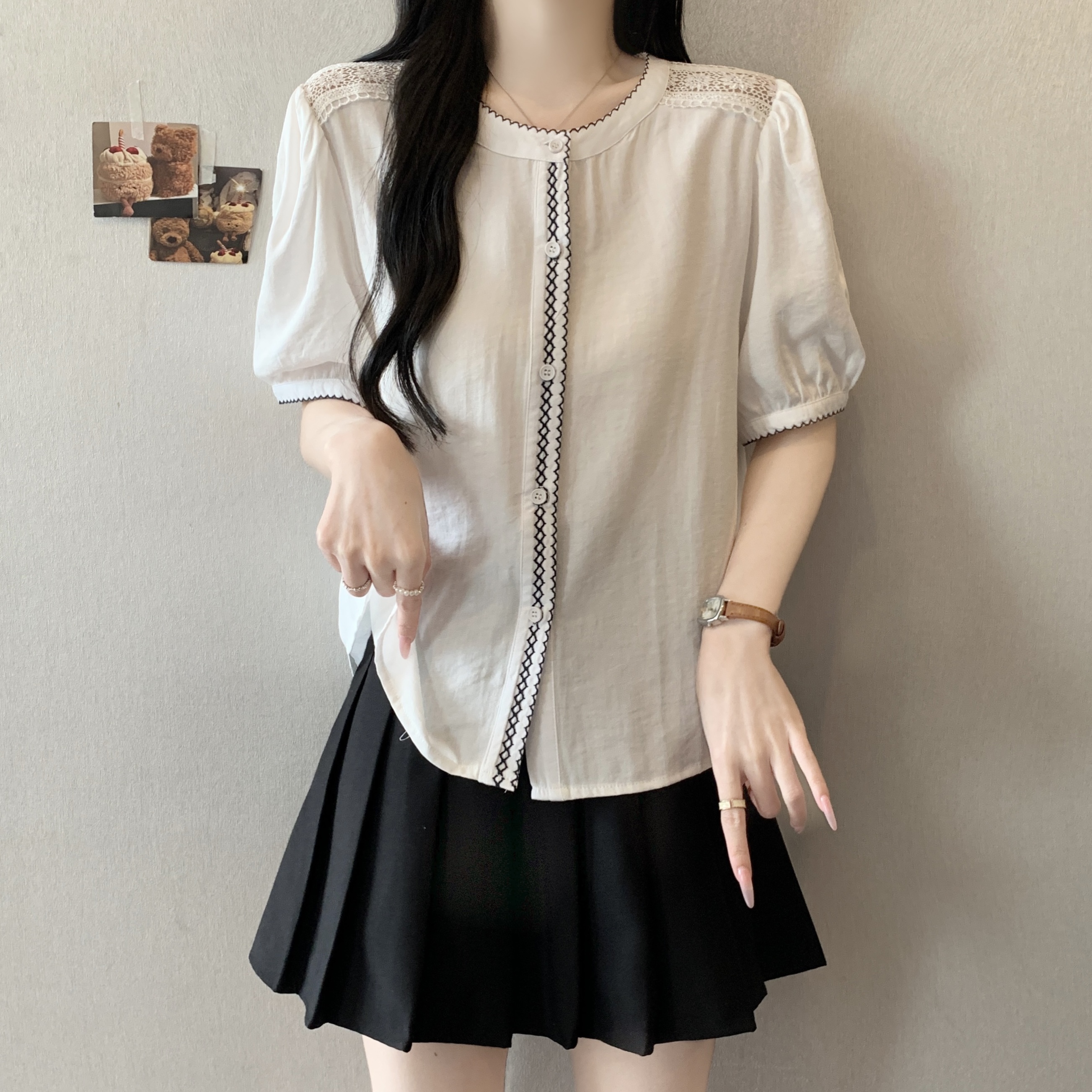 빅 사이즈 지방 mm 여름 새로운 레이스 자수 홀로우 아웃 반팔 여성 셔츠 표지 배 슬림해 보이는 연령 감소 작은 셔츠 맨위