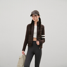 批发黑色短款棉服女立领拉链<b class='q'>针织</b>拼接袖保暖棉衣外套小个子棉袄2026年