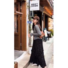 批发PEIERNA 佩佩PC碎花皱褶半身裙