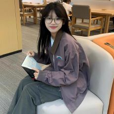 批发美式紫色棒球服外套女款秋季2025小个子刺绣翻领复古工装夹克上衣