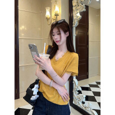 批发官图蕾丝拼接短袖T恤女装春夏季设计感条纹肌理感V领宽松上衣