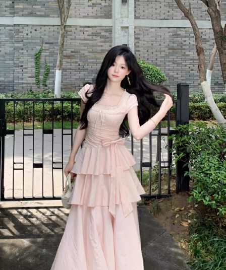프랑스식 광장 칼라 계층의 감각 공주 케이크 드레스 품격 허리 수축 핀치 Pleat 드레스