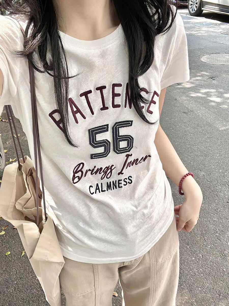 원본 광저우 원단 눈꽃 면 자수 네리 가게 천 한 부서 화이트 알파벳 반팔 여성