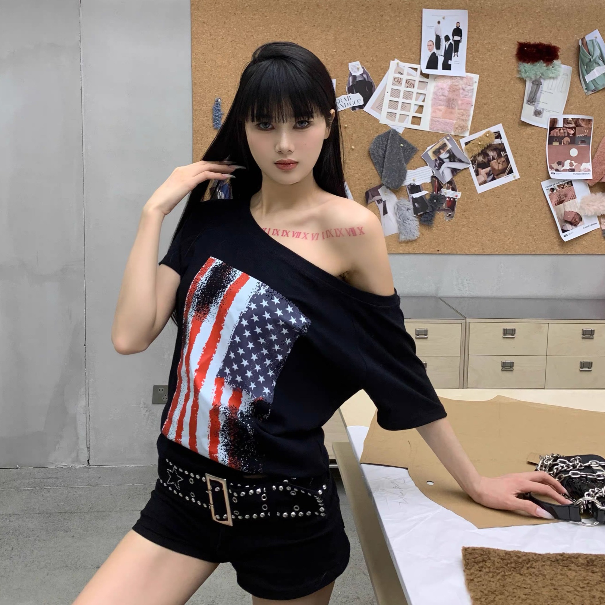 220 그램 92 면 8 암모니아 Lun 아메리칸 핫걸 비스듬한 어깨 알파벳 프린트 반팔 티셔츠 여성