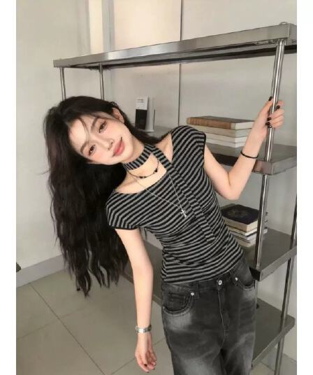 원본 원단 컬러 짜임 기사 오프숄더 리본 디자인 스트라이프 반팔 티셔츠 여성 핫걸 슬림해 보이는 허리 수축 다용도 맨위