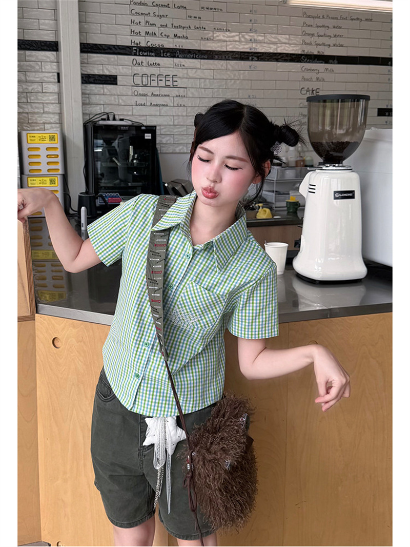 경관 그림 정가 학원 스타일 체크무늬 POLO 칼라 셔츠 여성용 짧은 소매 몸매 가꾸기 디자인 센스 작은 대중 맨위 셔츠 트렌디
