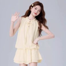 批发老钱风高级设计少女感花边微宽松版型圆领无袖短款<b class='q'>短裤</b>连衣裙套装