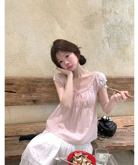 달콤한 스타일 핑크색 레이스 레이스 반팔 시폰 셔츠 여성 2026 년 여름 루즈핏 연령 감소 다용도 맨위