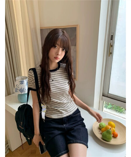 원본 순면 한 부서 스트라이프 라운드 넥 V넥 반팔 티셔츠 핫걸 몸매 가꾸기 슬림해 보이는 맨위